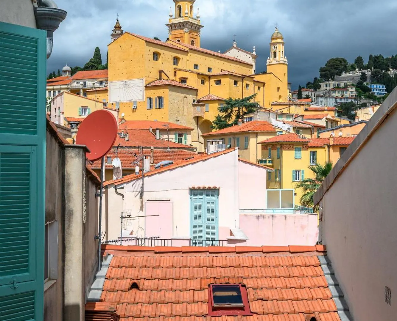 3 Pieces Avec Vue Sur Le Bastion Apartment Menton France