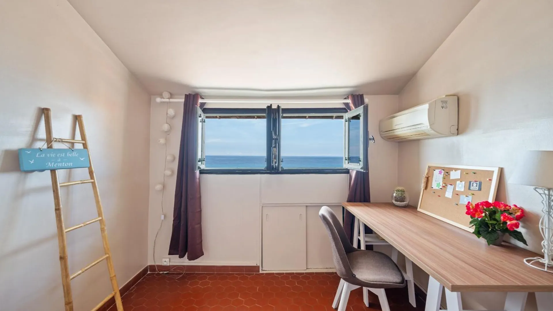 3 Pieces Avec Vue Sur Le Bastion Apartment Menton 0*,  France