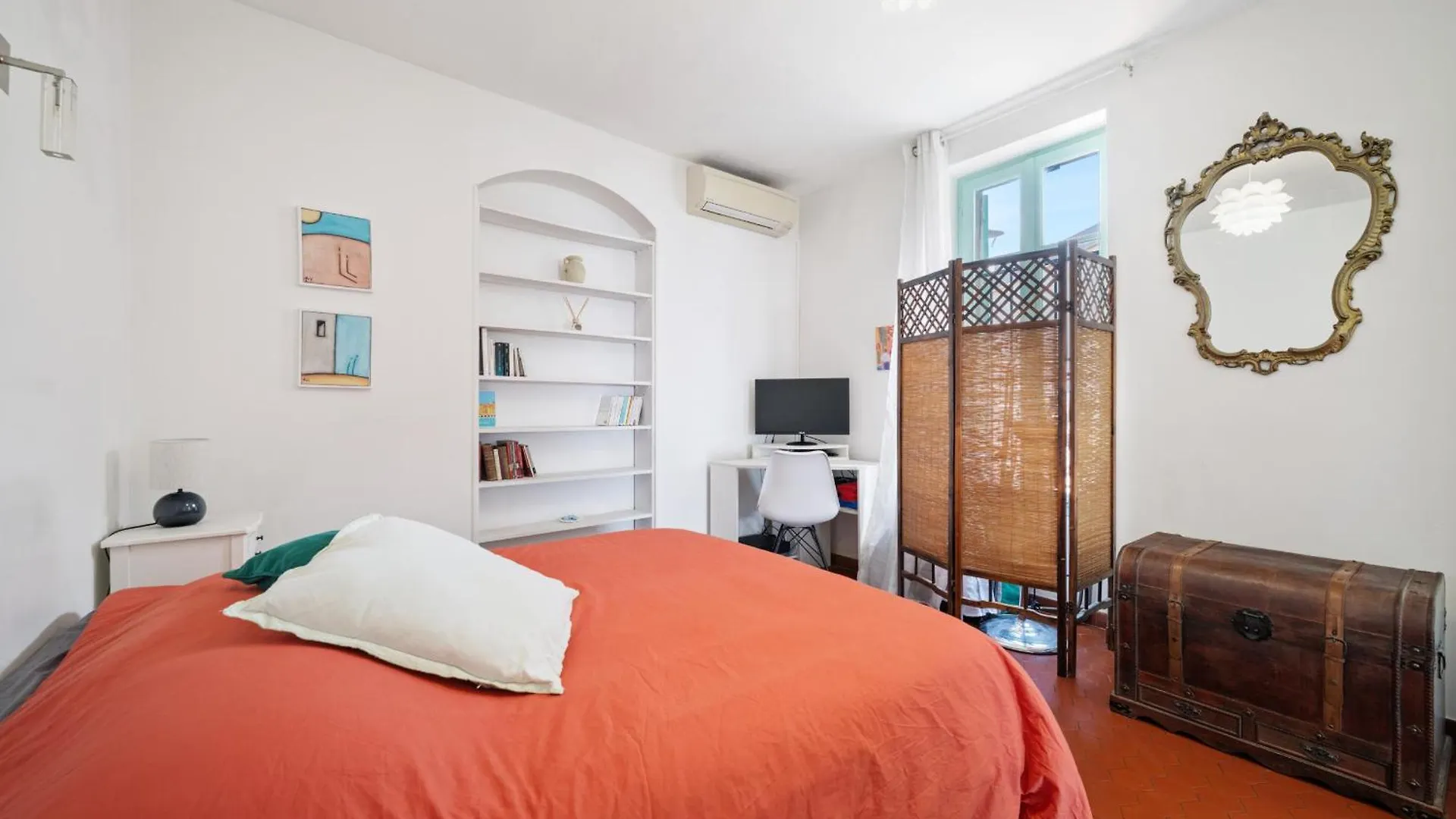 3 Pieces Avec Vue Sur Le Bastion Apartment Menton France